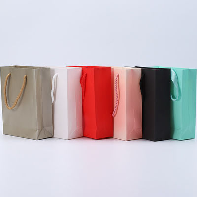 Wholesale Manufacturing Luxury velvet Jewelry Box Customized logo สร้อยคอสีแดง สร้อยข้อมือ แหวนบรรจุกล่อง