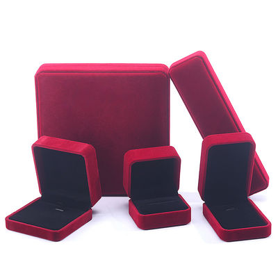 Wholesale Manufacturing Luxury velvet Jewelry Box Customized logo สร้อยคอสีแดง สร้อยข้อมือ แหวนบรรจุกล่อง