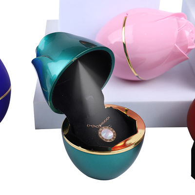 โลโก้ของลูกค้า 2022 กล่องบรรจุเครื่องประดับ LED เขียวสําหรับแหวนคอและข้อมือ