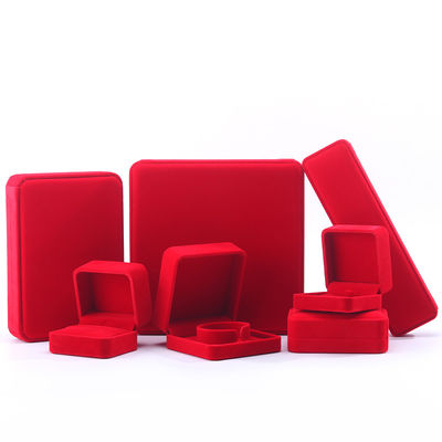 ซื้อ โลโก้ที่กําหนดเอง กล่องเครื่องประดับสีแดงสีหอมสําหรับหูหูและคอ online manufacture