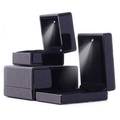 ซื้อ Hanhong Custom Logo LED Light Jewelry Packaging Box สีเทาสําหรับสร้อยข้อมือ สร้อยคอและแหวน online manufacture