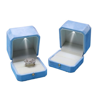 กล่องเครื่องประดับ LED สีน้ําเงินสีหอมสี่เหลี่ยม Hanhong Screen's Custom Solution for Packaging