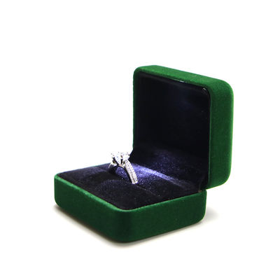 ซื้อ กล่องชุดเครื่องประดับผ้าหอมหรู สําหรับการบรรจุสีเขียวระดับสูง สร้อยข้อมือ สร้อยคอแหวน online manufacture