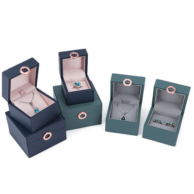 กล่องเครื่องประดับ Hanhong Four-Leaf Clover Luxury PU Leather Ring Box พร้อมโลโก้ตามสั่ง