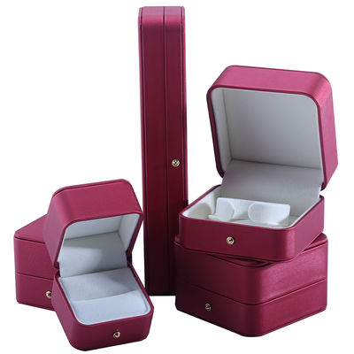 Hanhong Custom สีแดง PU กล่องบรรจุเครื่องประดับหนังสําหรับวงแหวนหูห้อยคอแต่งงาน