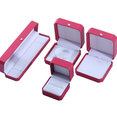 ซื้อ กล่องบรรจุเครื่องประดับข้อมือหนัง PU สีแดง online manufacture