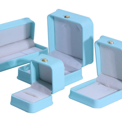ซื้อ กล่องเครื่องประดับสีซีอัน พร้อมการออกแบบมงกุฎ Hanhong Custom Logo กล่องชุดหนัง PU สวย online manufacture