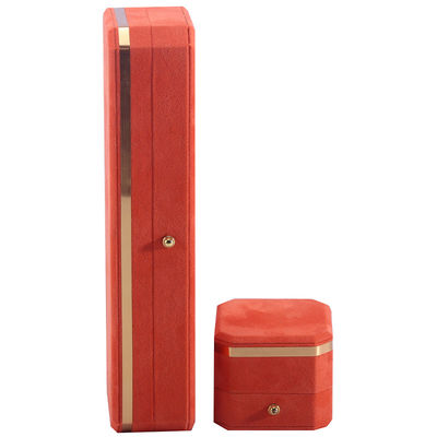 กล่องเครื่องประดับสําหรับสร้อยคอแต่งงาน หูหูและแหวน Hanhong Custom Orange Velvet Box