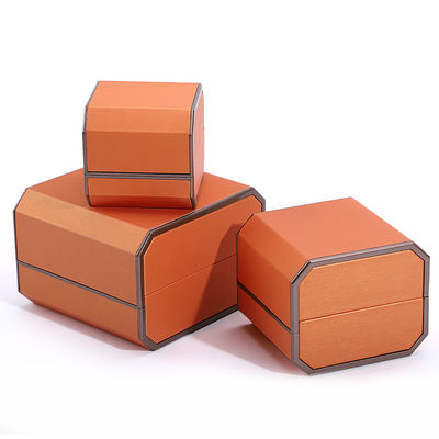 กล่องเครื่องประดับหนัง PU สีขาว สําหรับแหวนขนาดที่กําหนดเอง สร้อยคอและข้อมือ