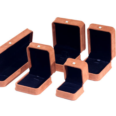 โลโก้ที่กําหนดเอง สีกาแฟสีหอม กล่องเครื่องประดับสําหรับสร้อยหู สร้อยคอ ล็อคมุก