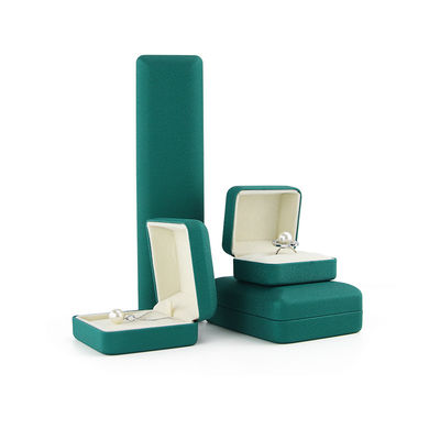กล่องเครื่องประดับ สร้อยคอเหล็กกล่องแหวนสําหรับขนาดที่กําหนดเอง เกรด Hanhong Emerald