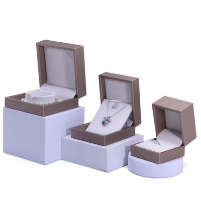 Khaki Brush Finishing ผิวหนังปลอม เครื่องประดับ กล่องบรรจุหรู กล่องชุด แผ่นผิวหนัง