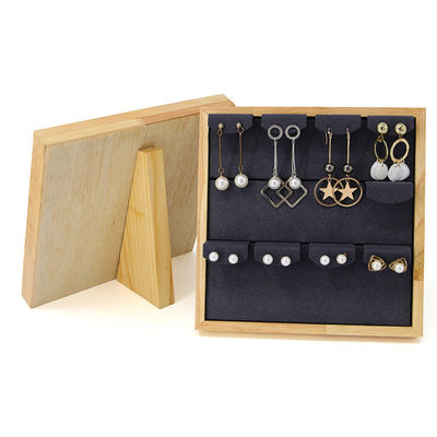 4x3 โปรแกรมหลายเซลล์ เครื่องประดับไม้ ราคการแสดงตัวยืนสําหรับหูฟัง Pendant
