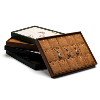 Multi Compartments PU Leather Jewelry Display Tray Soft Lining Exhibition Props ขายเครื่องประดับจากหนัง