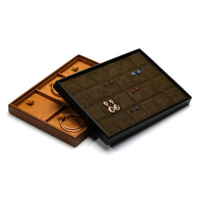 Multi Compartments PU Leather Jewelry Display Tray Soft Lining Exhibition Props ขายเครื่องประดับจากหนัง