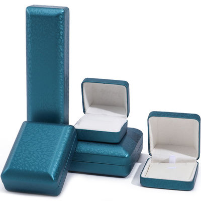 ซื้อ กล่องเครื่องประดับหนัง PU กล่องเครื่องประดับหรูกล่องของขวัญ OEM online manufacture