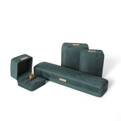 hign end luxury green flannel velvet เครื่องประดับกล่องสําหรับสายแขน สร้อยคอ แหวนหู