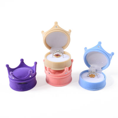 กล่องเครื่องประดับสําหรับของขวัญวันหยุด