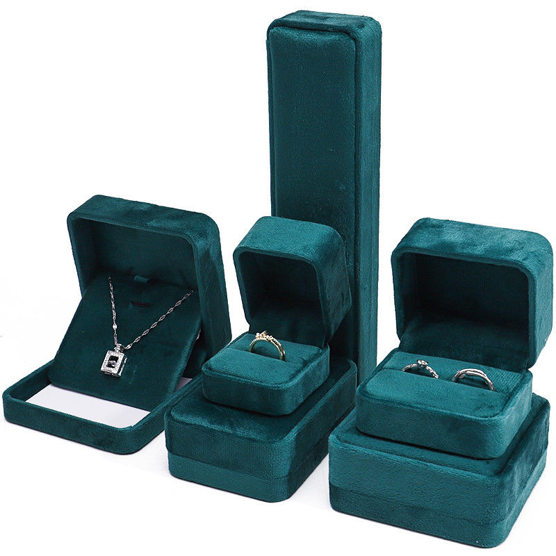 Wholesale Manufacturing Luxury Jewelry Box packaging Custom logo high end สีเขียวเข้ม สร้อยคอ สร้อยหู แหวน Packaging กล่องเครื่องประดับผ้าใบ