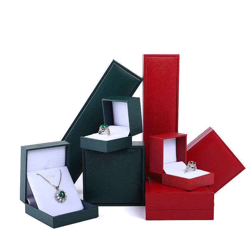 ขนาดที่กําหนดเอง กระดาษห่ม Hanhong สีกล่องเครื่องประดับสําหรับสร้อยคอ สร้อยข้อมือ แหวนหู