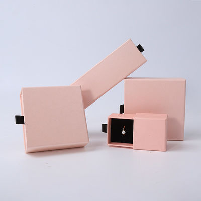 กล่องเครื่องประดับทรงสี่เหลี่ยม กล่องกระดาษสี่เหลี่ยมสีชมพู ที่เป็นมิตรต่อสิ่งแวดล้อม